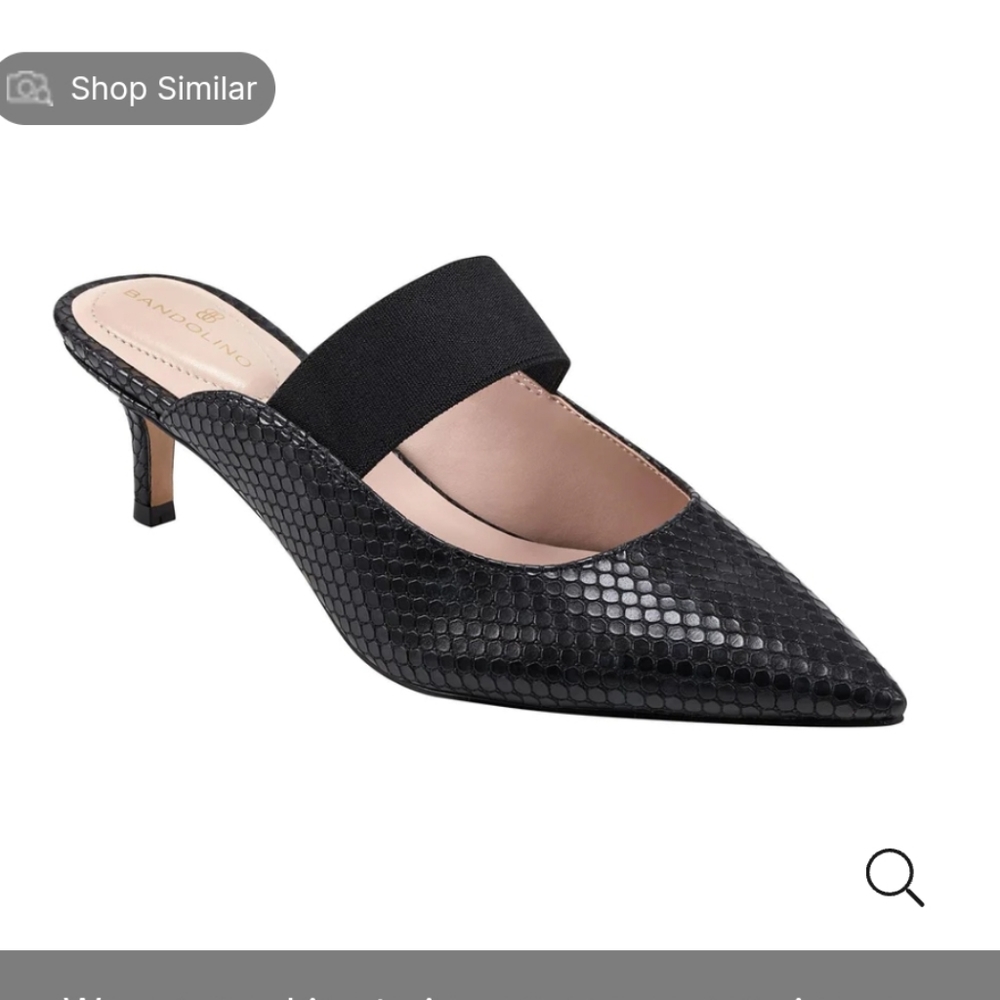 Bandolino kitten heels, navy snakeskin size 8